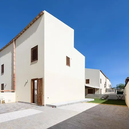I Tre Golfi - Con Terrazzo Fino A 800 Mt Dal Mare Apartment *
