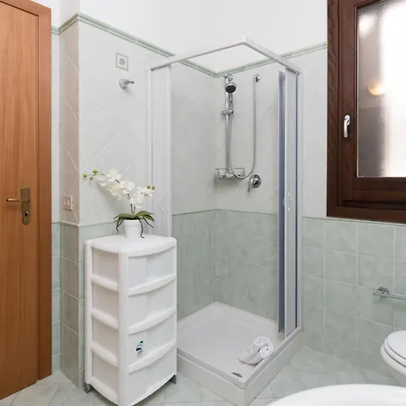 Apartment I Tre Golfi - Con Terrazzo Fino A 800 Mt Dal Mare *