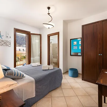 I Tre Golfi - Con Terrazzo Fino A 800 Mt Dal Mare Appartement
